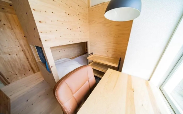 ArtBar & GuestHouse ennova - Hostel – Guest Rooms – Atami