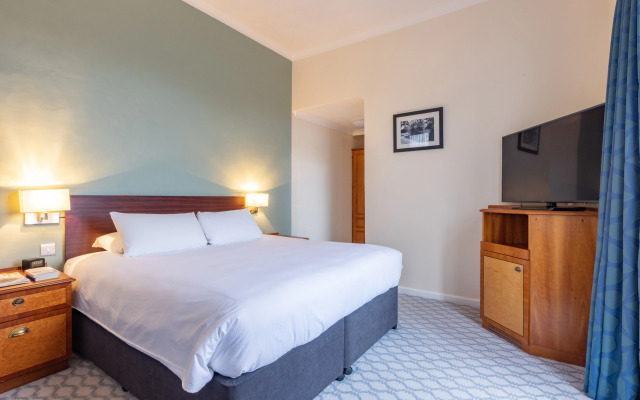 Avisford Park Hotel
