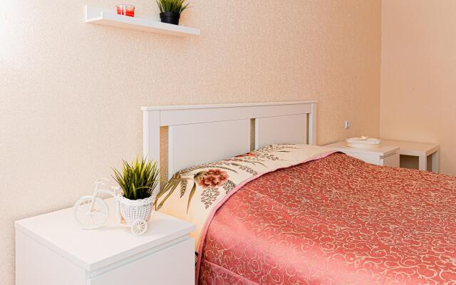 Апартаменты на улице Невзоровых 64к2