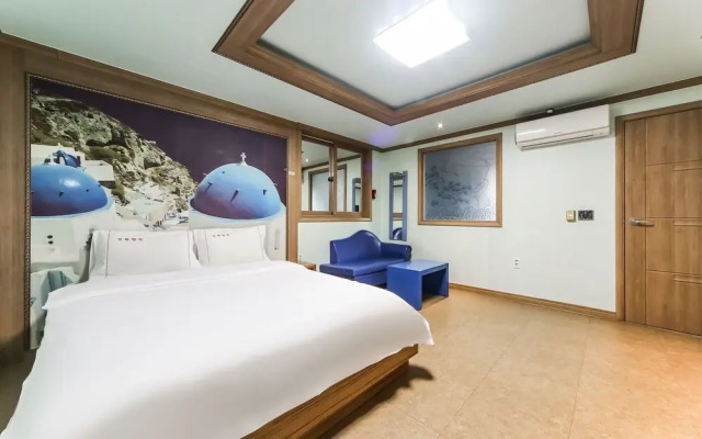 Tongyeong Hangnamdong Theme