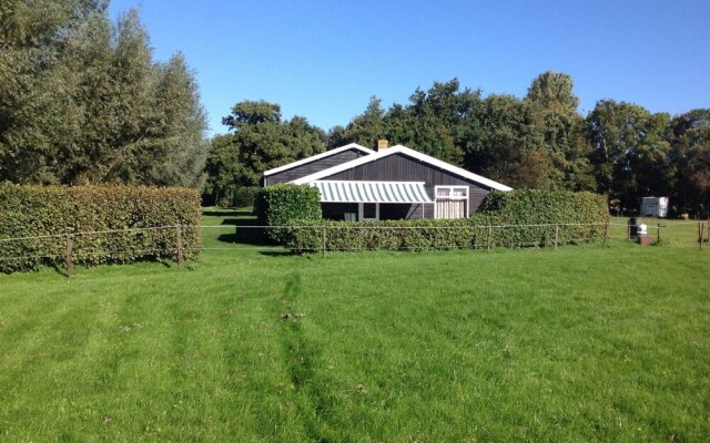 Calm Holiday Home in Burgh-Haamstede Zealand with Garden