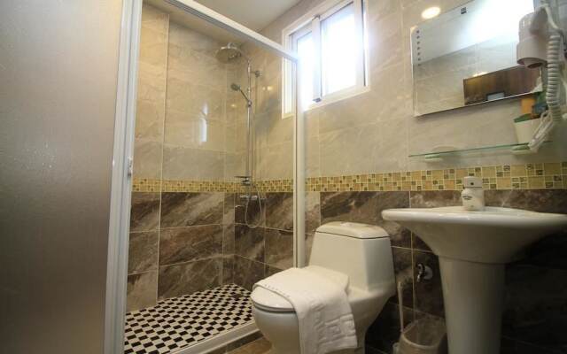 Nest And Big Forest Guesthouse