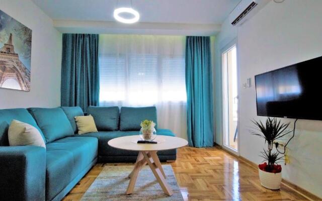 Aleksa Lux apartment Budva