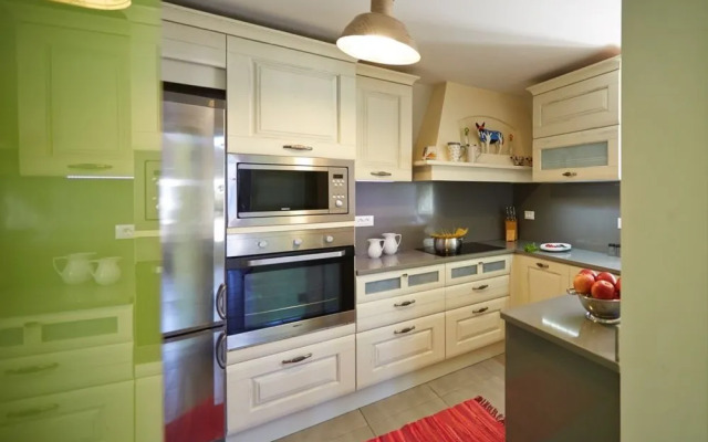 1897 Old River Mansion