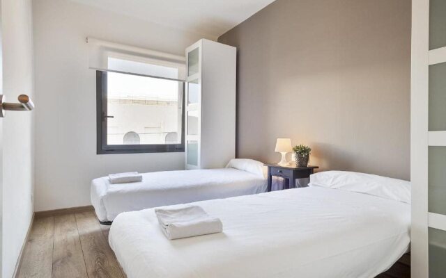 Gaia Fira rooms