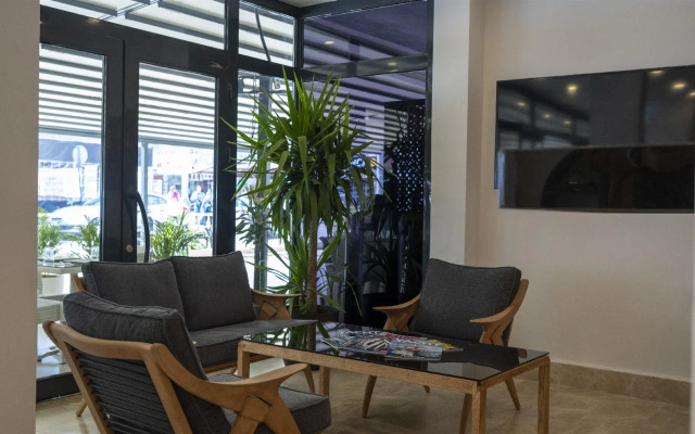 Alesta Seaside Residence