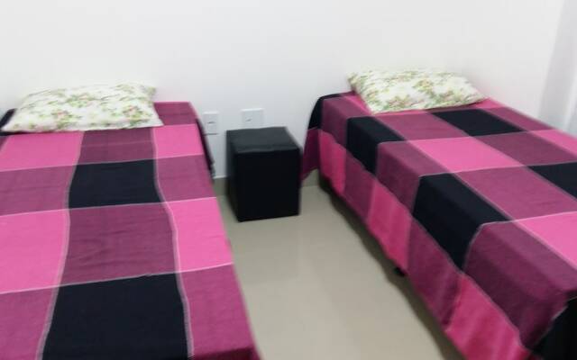 Apto alto padrão com piscina