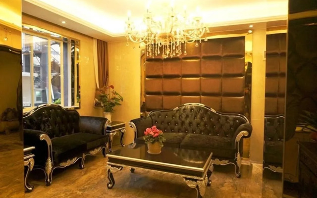 Futaifeng Shishang Hotel