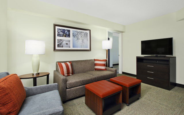 Staybridge Suites Tysons - McLean, an IHG Hotel