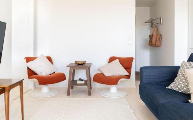 Stylish new 1br apt in Aurinkolahti