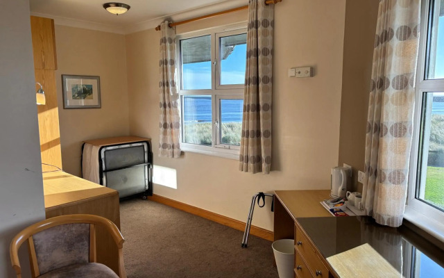 Little Haven Hotel On The Beach