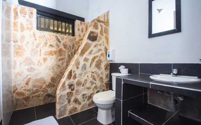 Hotel Familia Casa Blanca