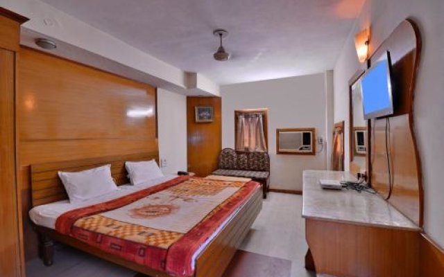 Hotel Flyover Classic Patiala