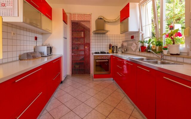 House Kutija