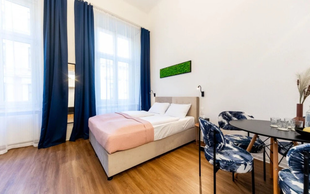 Adagio Downtown Rooms