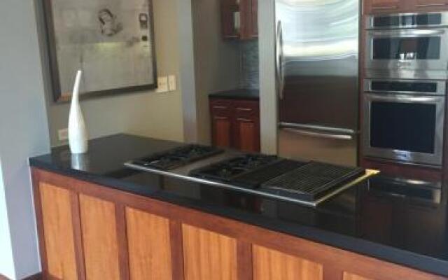 Camden Post Oak 2707 Apartment