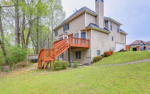 Quaint Fayetteville Vacation Rental w/ Lake Access