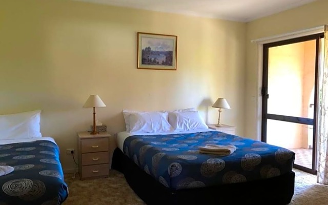 El Sierra Motel