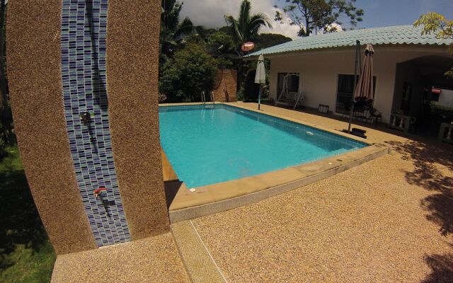 Real Relax Resort & Beauty Massage