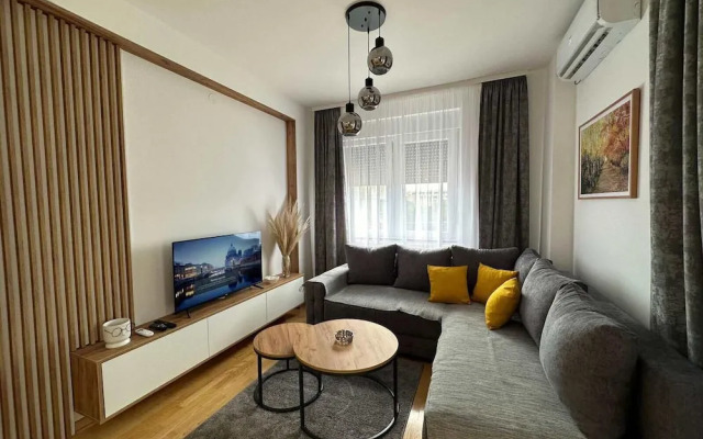I&I 3 Bedrooms Apartment I