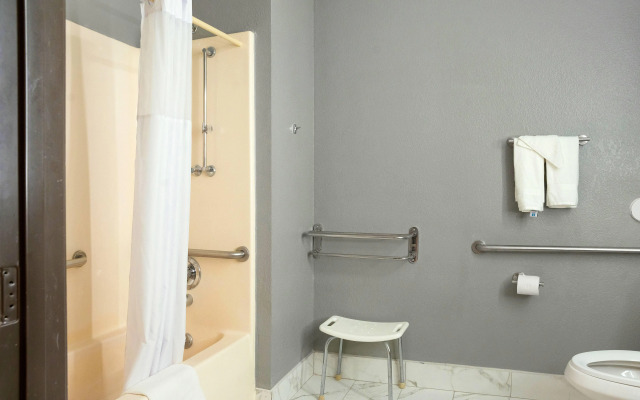 Days Inn by Wyndham Omaha/West Dodge