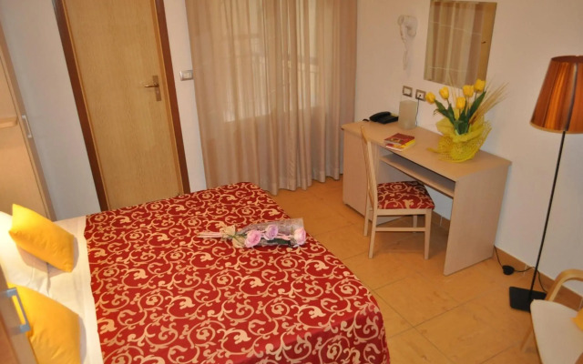 Hotel Mimosa