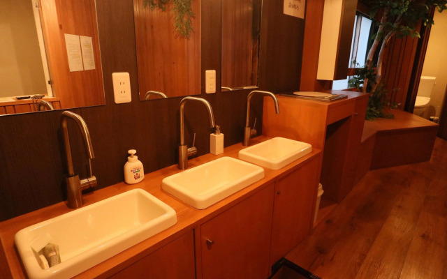 54Journey Tokyo Otemachi Hostel