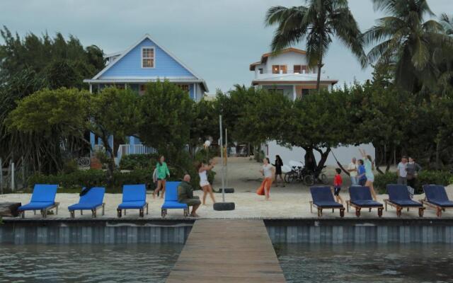 Weezie's Ocean Front Hotel and Garden Cottages