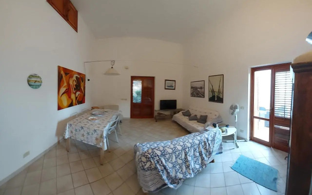 Villa Punta Lunga