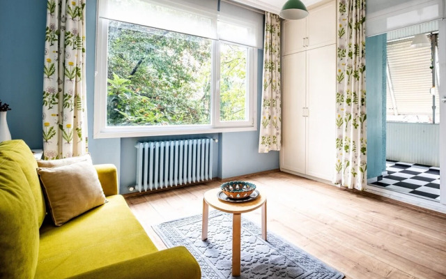 Central Flat in the Heart of Kadikoy