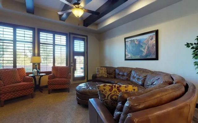 Kolob 3 Bedroom Apts by RedAwning