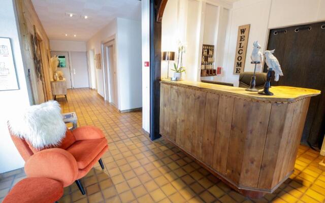 Logis Hôtel Annecy Nord / Argonay