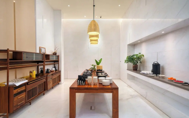 Wutong Hotel Apartment (Bao'an Center)
