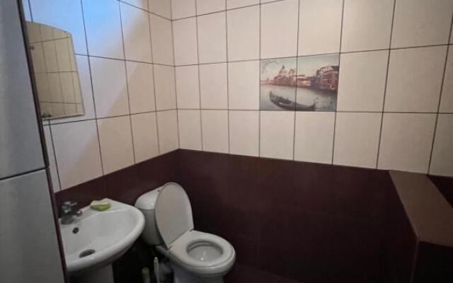 Gostevoj dom, generala Dbar 11
