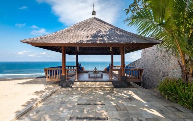 VIlla Nagasutra by Nakula