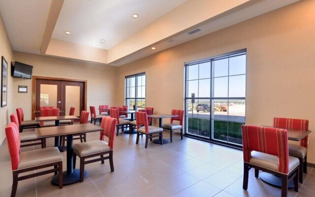 Comfort Inn & Suites Mandan - Bismarck