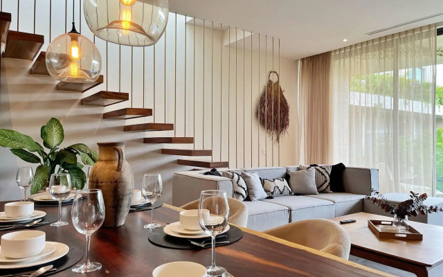 Mistiq Luxury Condo