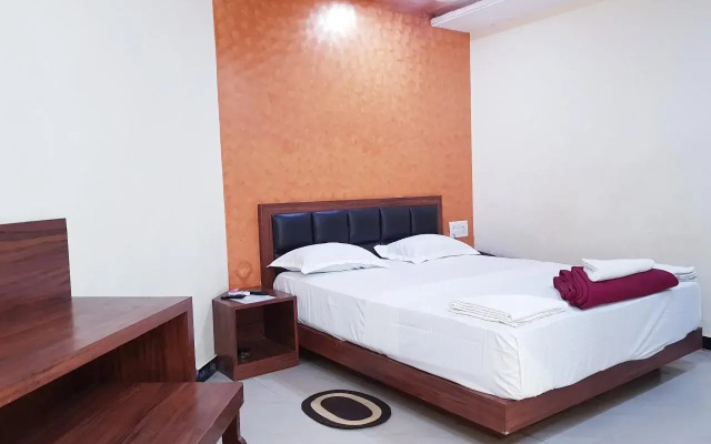 Hotel Deepak