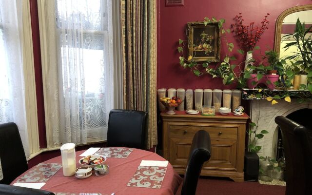 St Jamess Guest House