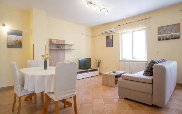 Marinko - With Pool - A1