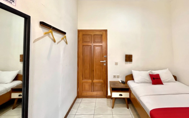 RedDoorz @ Mystays Pemuda Cepu Blora