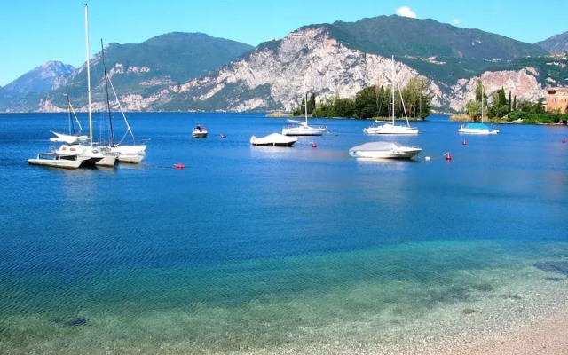 Rossella Lake View in Sal
