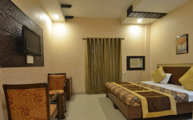 Hotel Sarovar Regency