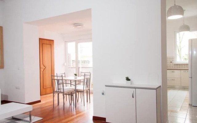 Mezzanine Apartments