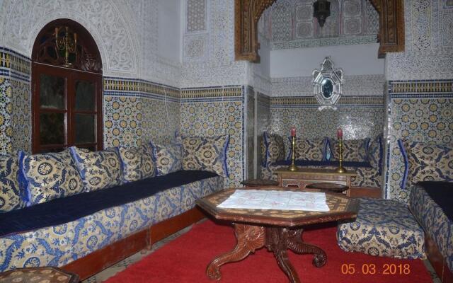Riad Ines-Palace