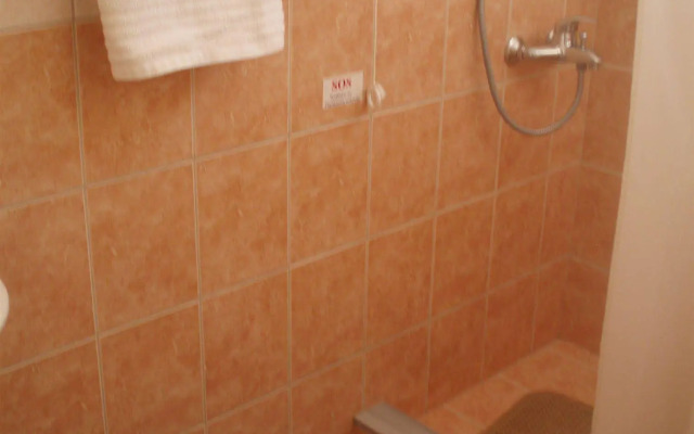 Hotel Irida