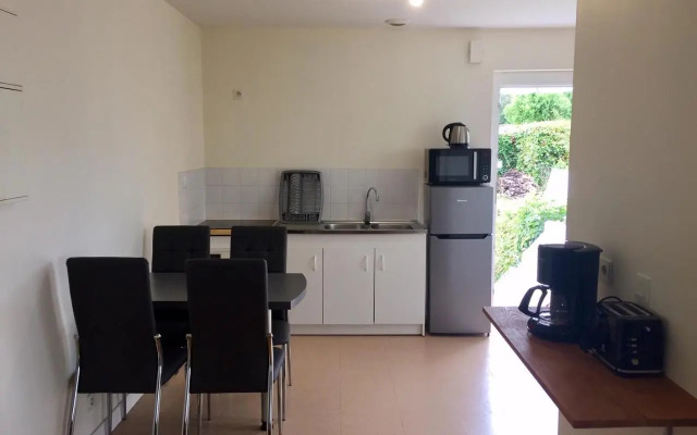 T1 Bis Proche du centre avec terrasse