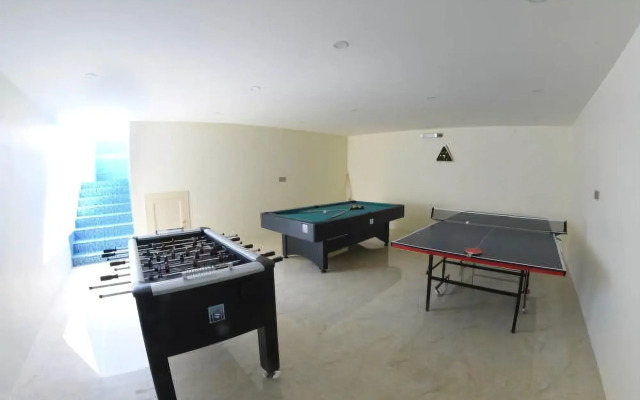 Garden Plaza Hotel