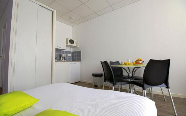 Appart Hotel Le Cours Moreau Test!!!