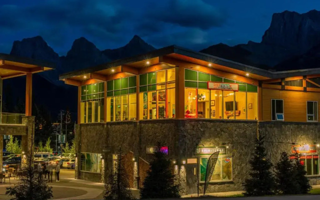 Canmore Downtown Hostel